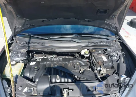 2008 Volvo S40 2.4I из США, поврежденный, VIN YV1MS382382374471